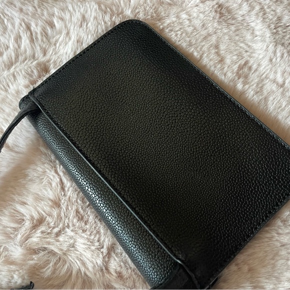 BRAND NEW TAHARI CROSSBODY BAG - Picture 9 of 13